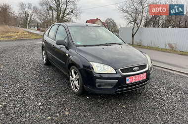 Хэтчбек Ford Focus 2006 в Луцке