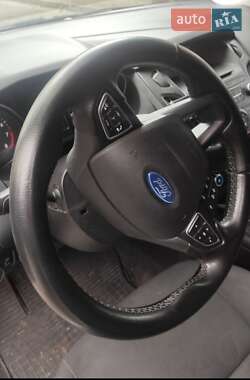 Хэтчбек Ford Focus 2017 в 