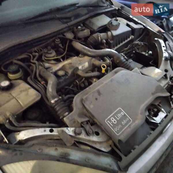 Універсал Ford Focus 1999 в Чернівцях