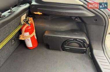 Хэтчбек Ford Focus 2015 в 