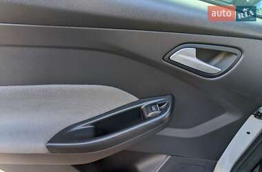 Универсал Ford Focus 2014 в 