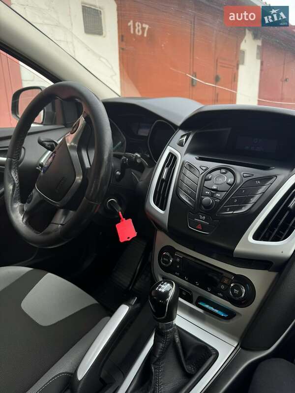 Хетчбек Ford Focus 2011 в Житомирі