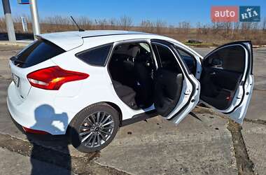 Хэтчбек Ford Focus 2016 в Николаеве