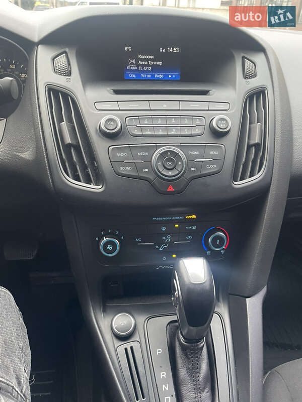 Седан Ford Focus 2016 в Остроге фото 17 Седан Ford Focus 2016 в Остроге