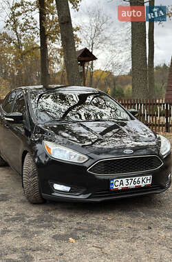 Седан Ford Focus 2016 в Черкасах