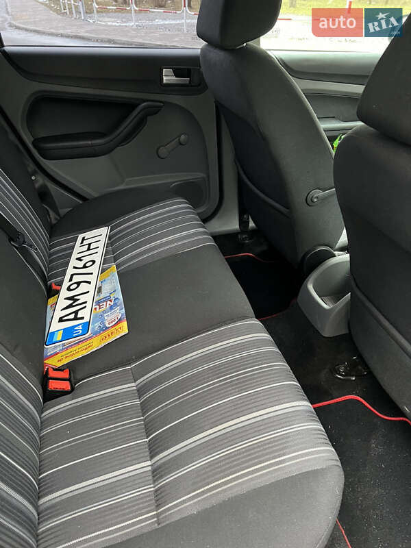 Универсал Ford Focus 2009 в Звягеле