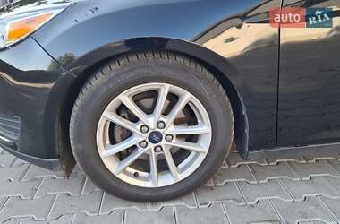 Седан Ford Focus 2016 в 