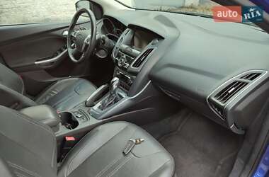 Седан Ford Focus 2012 в 