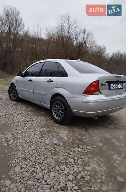 Седан Ford Focus 2002 в 