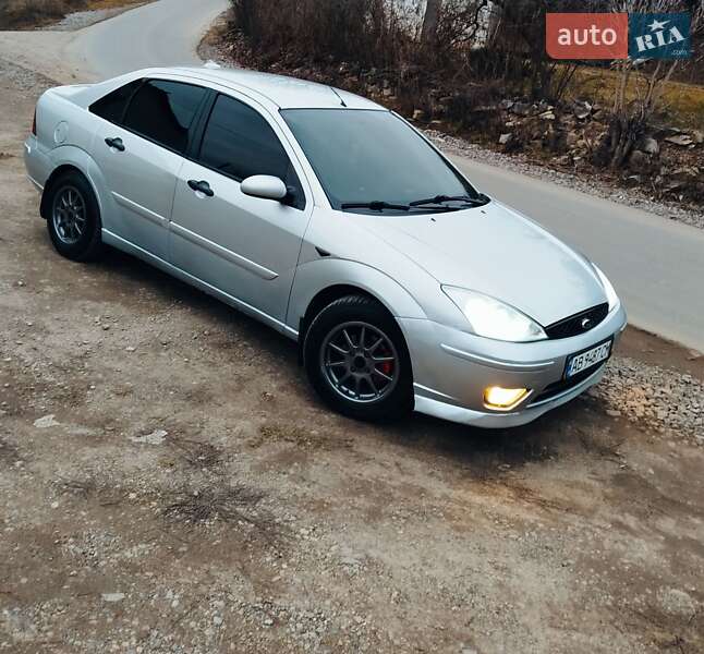 Седан Ford Focus 2002 в Могилев-Подольске