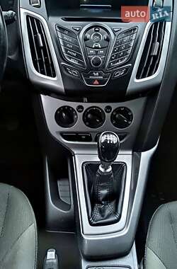 Универсал Ford Focus 2013 в 