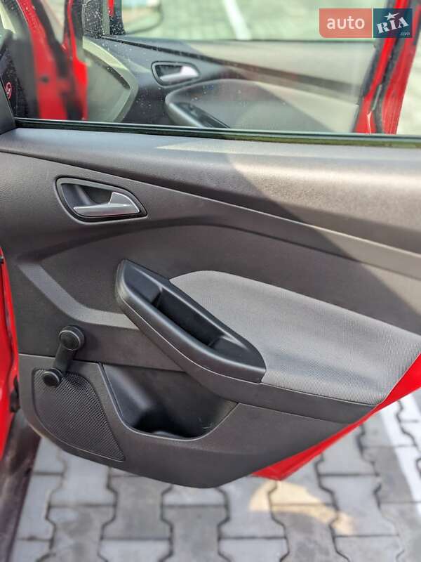 Хэтчбек Ford Focus 2014 в Буче