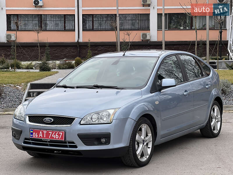 Хетчбек Ford Focus 2005 в Звягелі