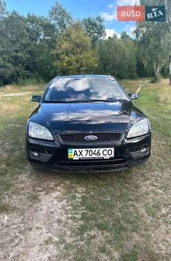 Хэтчбек Ford Focus 2006 в 