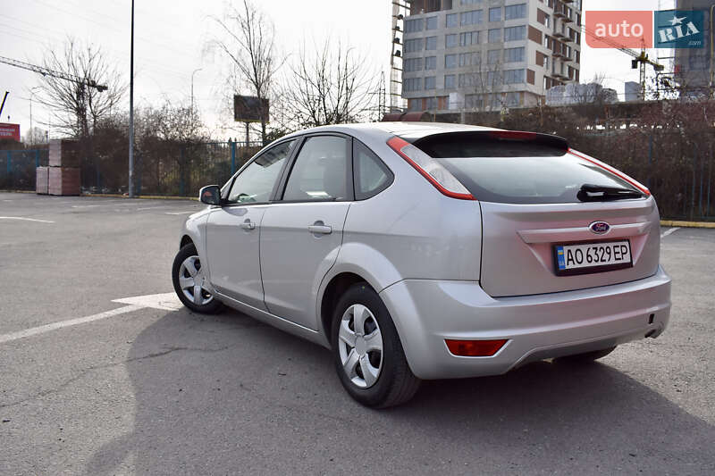 Хетчбек Ford Focus 2010 в Ужгороді