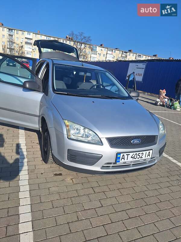 Хетчбек Ford Focus 2005 в Калуші