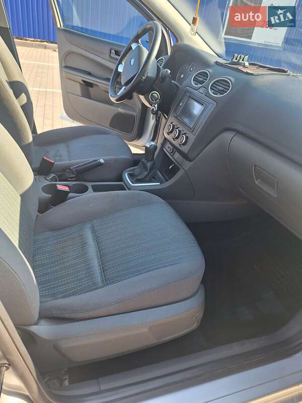 Хетчбек Ford Focus 2005 в Калуші