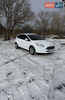 Хэтчбек Ford Focus 2013 в Ромнах