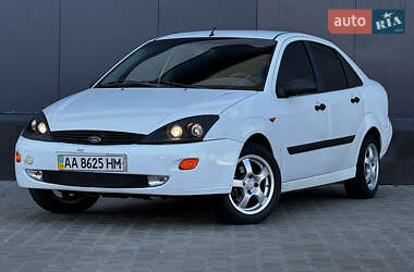 Седан Ford Focus 2001 в Киеве