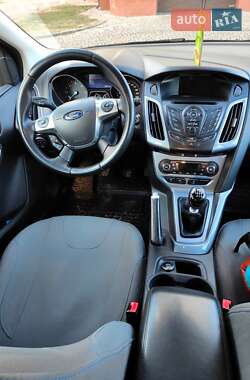 Универсал Ford Focus 2013 в 