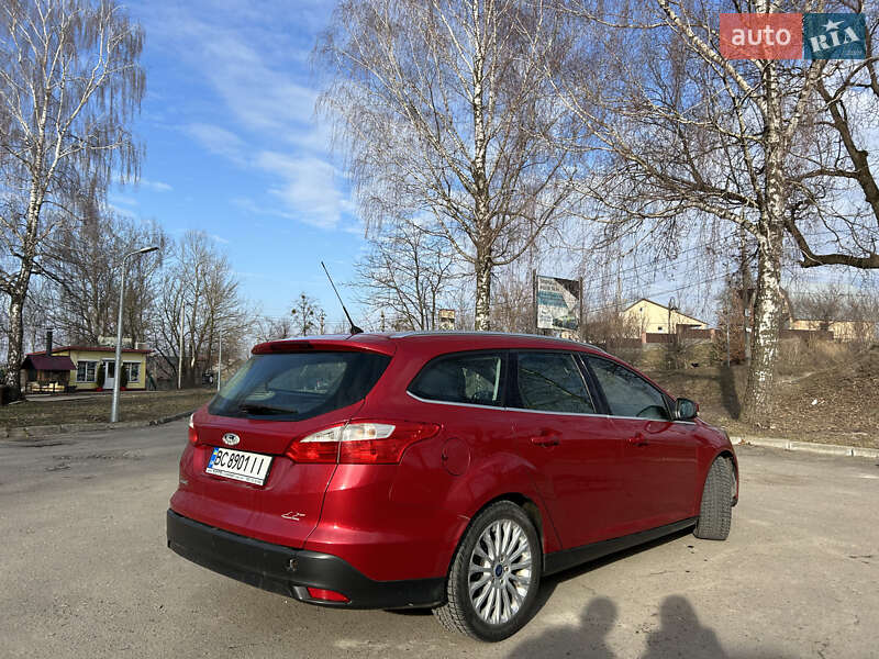 Універсал Ford Focus 2011 в Золочеві