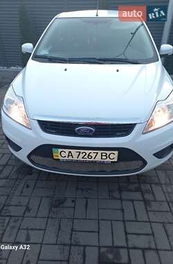 Хетчбек Ford Focus 2011 в Черкасах