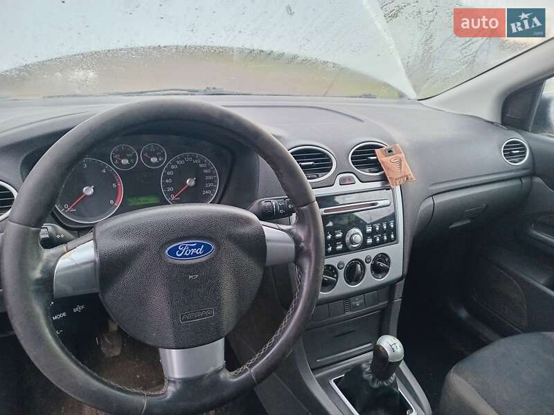 Хэтчбек Ford Focus 2005 в Одессе