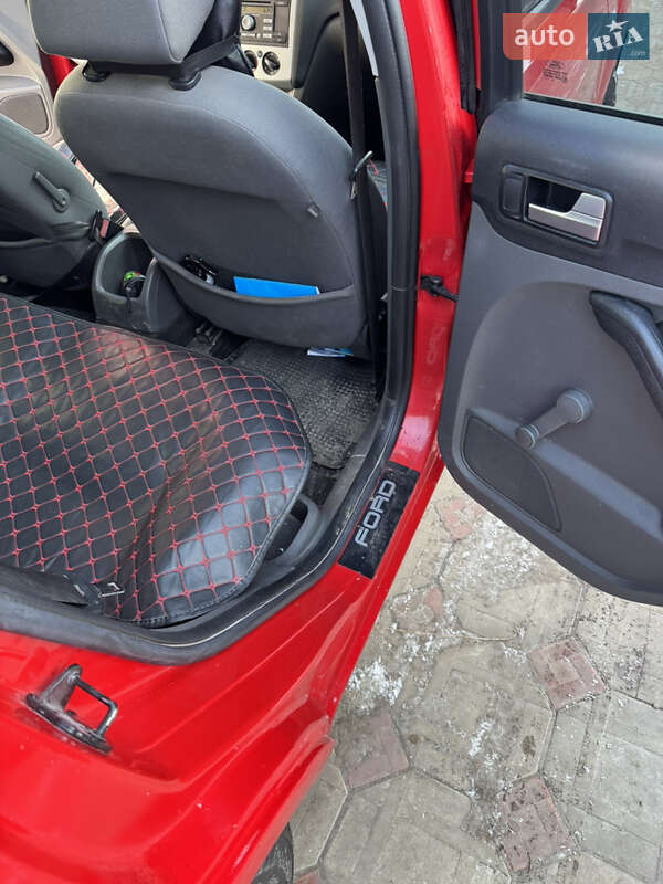 Универсал Ford Focus 2006 в Кролевце фото 12 Универсал Ford Focus 2006 в Кролевце