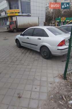 Седан Ford Focus 2002 в Краснограде