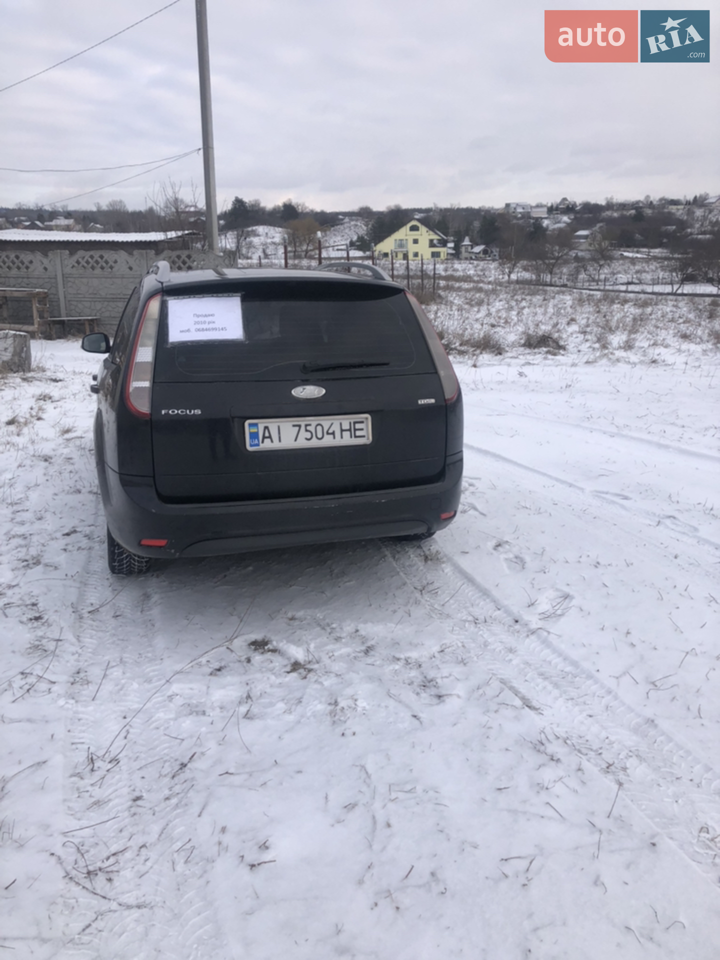 2010 Ford Focus - мініатюра 2