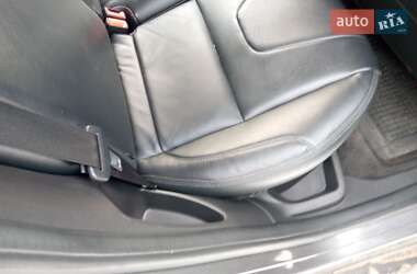 Хэтчбек Ford Focus 2012 в 