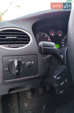 Универсал Ford Focus 2005 в 