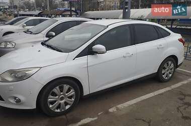 Седан Ford Focus 2011 в 