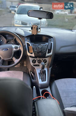 Хетчбек Ford Focus 2013 в Червонограді