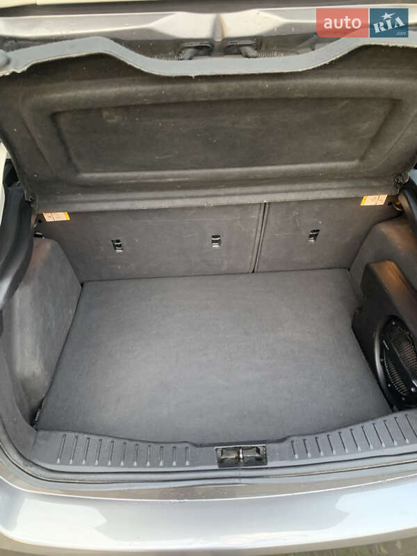 Хэтчбек Ford Focus 2013 в Черновцах