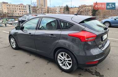 Хетчбек Ford Focus 2015 в Києві