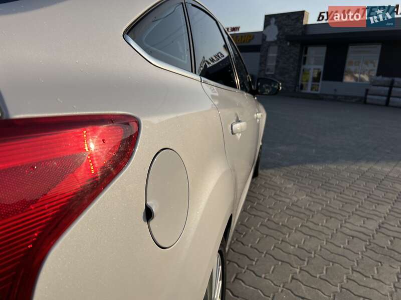 Седан Ford Focus 2017 в Львове фото 10 Седан Ford Focus 2017 в Львове