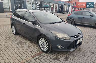 Универсал Ford Focus 2014 в 