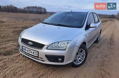 Седан Ford Focus 2006 в Ладыжине