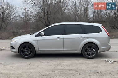 Универсал Ford Focus 2010 в 