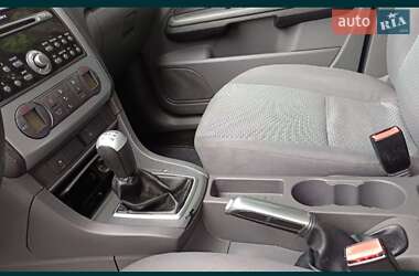 Хэтчбек Ford Focus 2005 в Черновцах