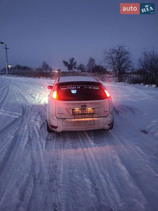 Хэтчбек Ford Focus 2010 в Харькове фото 6 Хэтчбек Ford Focus 2010 в Харькове