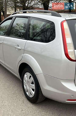Універсал Ford Focus 2010 в 