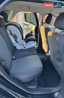 Універсал Ford Focus 2011 в 