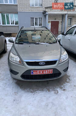 Универсал Ford Focus 2010 в Ромнах