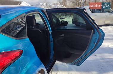 Хэтчбек Ford Focus 2016 в 