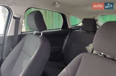 Хэтчбек Ford Focus 2016 в Тернополе