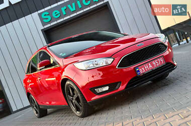 Универсал Ford Focus 2015 в 