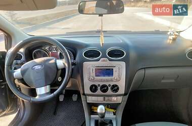 Универсал Ford Focus 2010 в 
