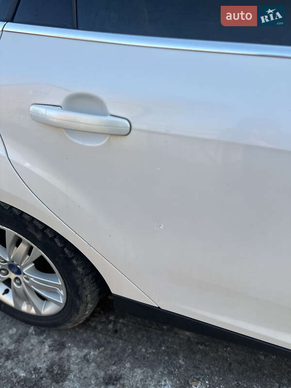 Седан Ford Focus 2011 в Первомайске